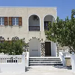Margarita * Perissa (Santorini)