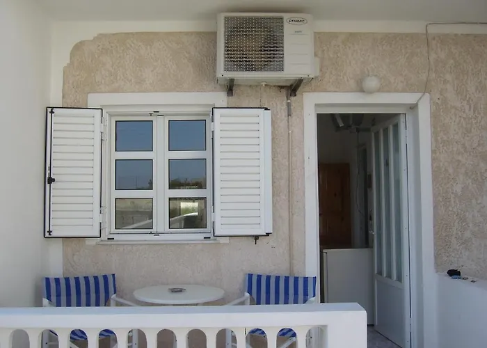 玛格丽塔酒店 *