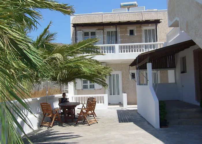 玛格丽塔酒店 *