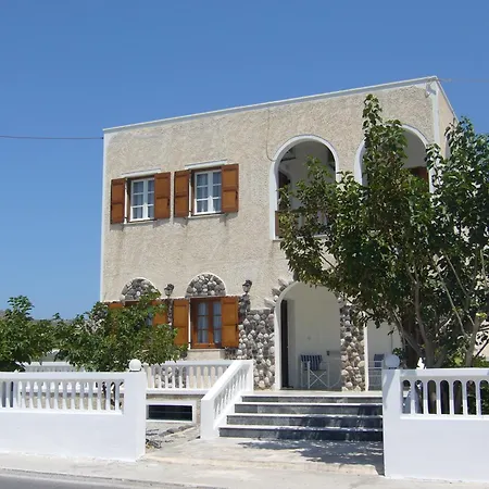 Margarita * Perissa (Santorini)