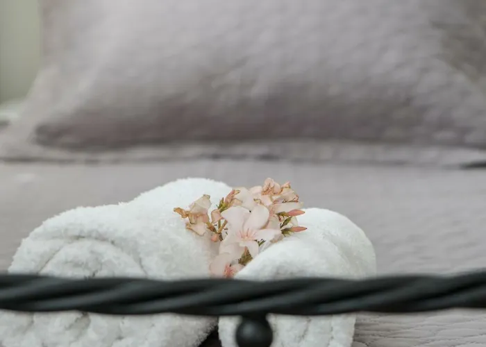 Margarita Apartment Perissa (Santorini)